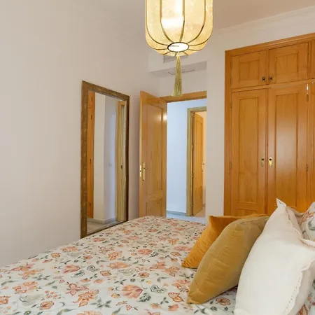 Balcon De Picasso: Bright With Incredible Views Malaga