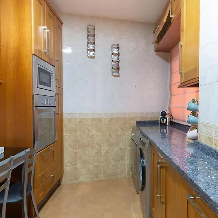 Balcon De Picasso: Bright With Incredible Views Malaga