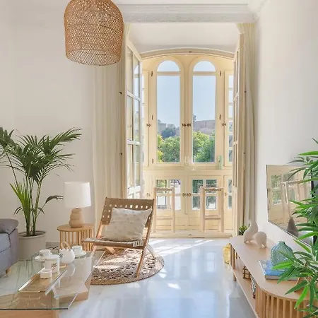 Balcon De Picasso: Bright With Incredible Views Apartment *