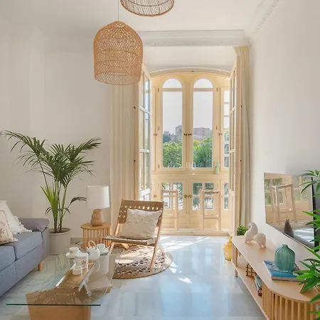 Apartment Balcon De Picasso: Bright With Incredible Views