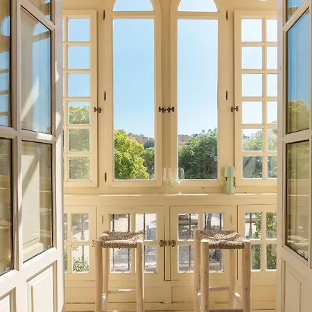 Balcon De Picasso: Bright With Incredible Views Apartment Malaga
